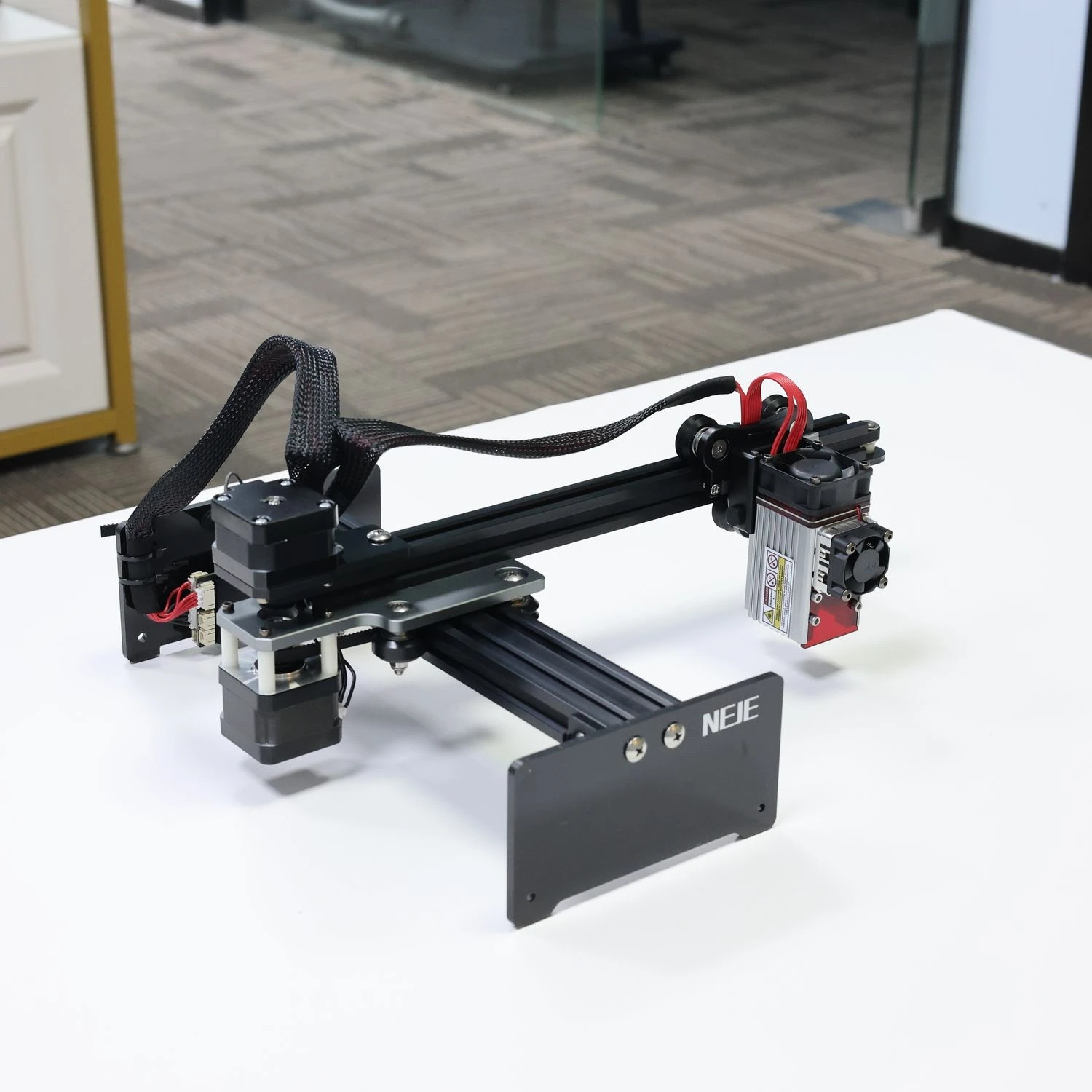 NEJE 5 A40640 80W Laser Engraving Machine and Cutting Machine Blu-ray CNC Machine
NEJE 5 A40640 80W Laser Engraving Machine and Cutting Machine Blu-ray CNC Machine
