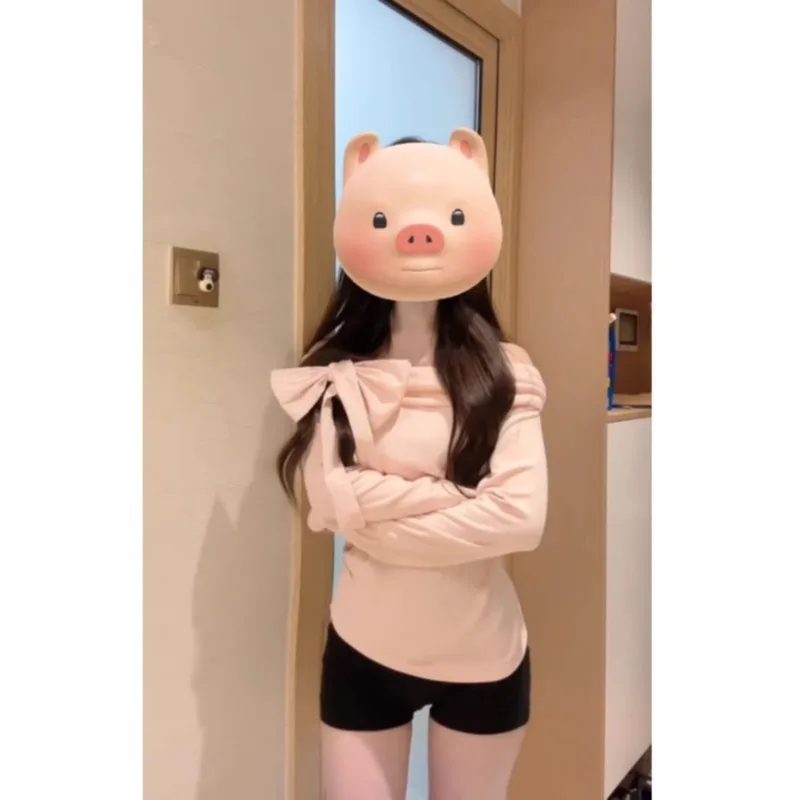 Pink Bow One Line Shoulder Knitted Long Sleeve T-shirt Women's Spring New Base Top
Pink Bow One Line Shoulder Knitted Long Sleeve T-shirt Women's Spring New Base Top