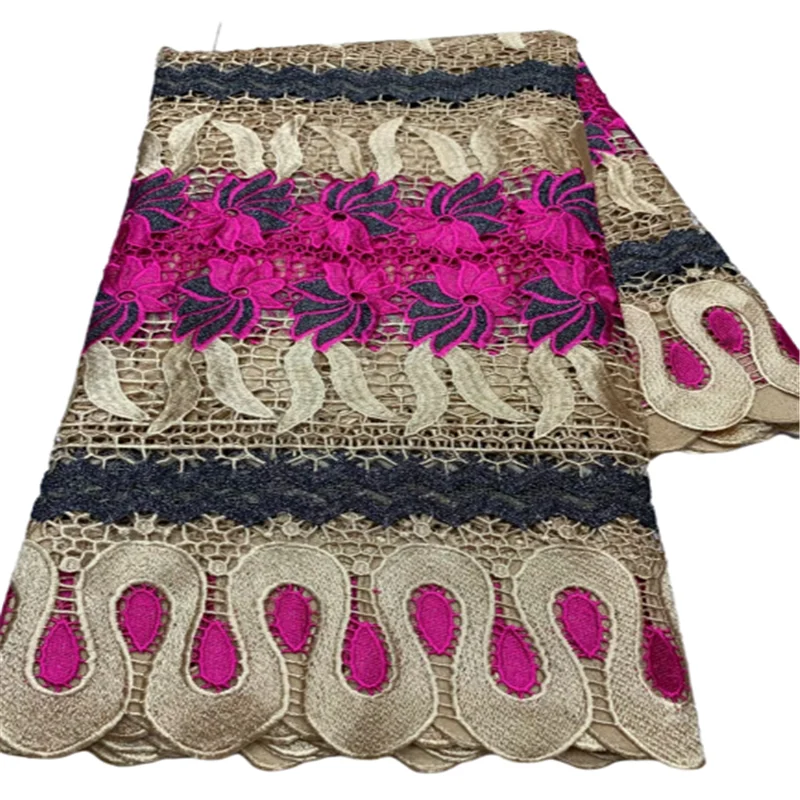 2022 Net Design African Lace Fabric Embroidery Soft Milk Silk Latest French Mesh Lace Fabrics Tradition Dress 
2022 Net Design African Lace Fabric Embroidery Soft Milk Silk Latest French Mesh Lace Fabrics Tradition Dress