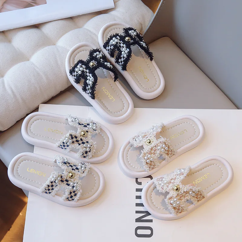 Fashion Plus Size Girls' Shoes 2026 Summer New Kids Sandals Simple Versatile Girls' Slippers Comfort Non Slip Child Beach Shoes
Fashion Plus Size Girls' Shoes 2026 Summer New Kids Sandals Simple Versatile Girls' Slippers Comfort Non Slip Child Beach Shoes