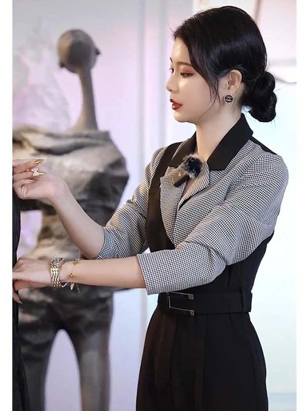 Женский комбинезон Ele Spring 2026 с высокой талией, широкими штанинами, поясом, в клетку, с эффектом пэчворк, модный, цельный костюм D3457
Женский комбинезон Ele Spring 2026 с высокой талией, широкими штанинами, поясом, в клетку, с эффектом пэчворк, модный, цельный костюм D3457