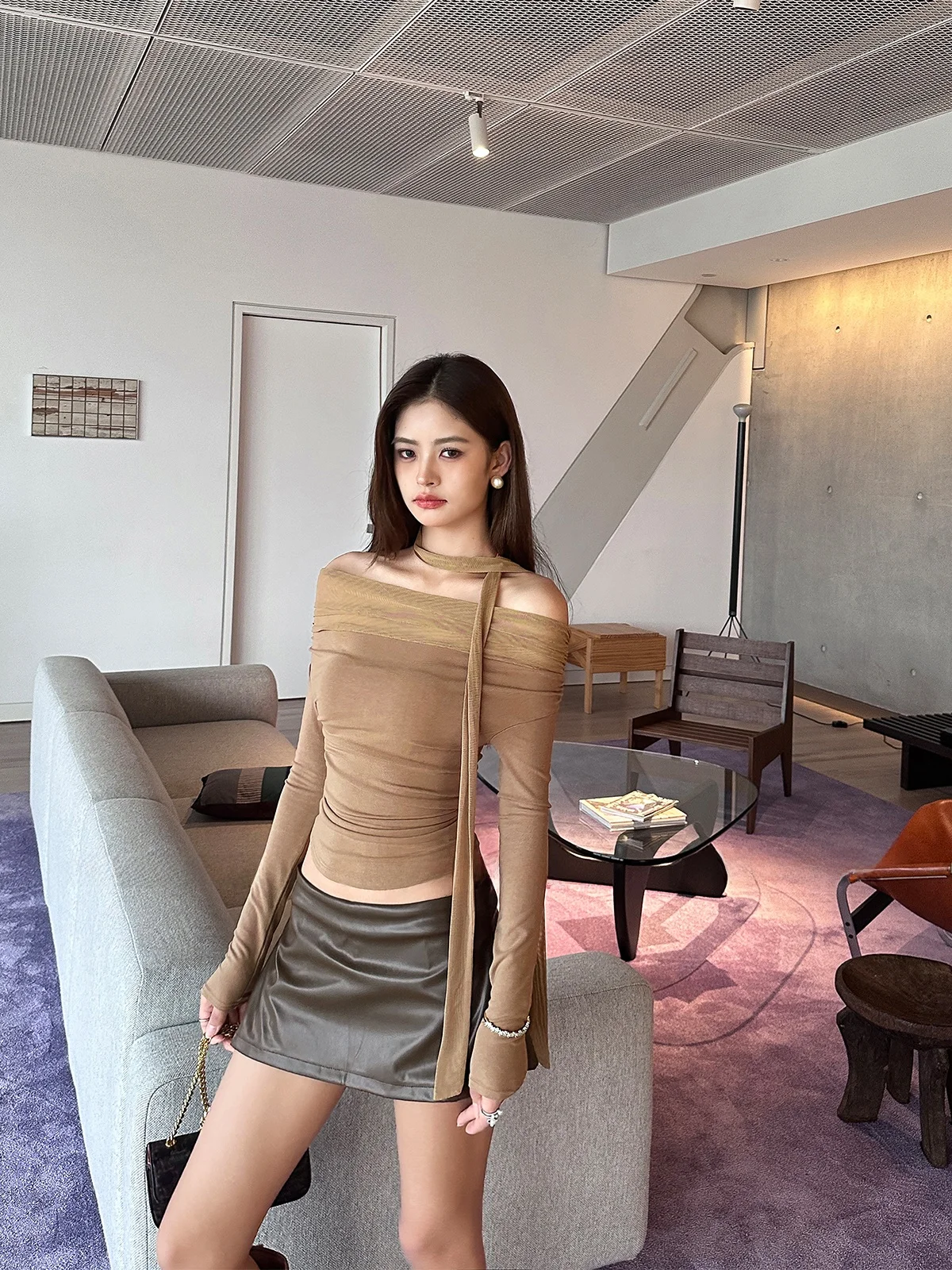 Slim Fit Long Sve Me T-irt Women's Base Layer ort Sle One oulder Beautiful Commute Sle Pure Color Fem Top
Slim Fit Long Sve Me T-irt Women's Base Layer ort Sle One oulder Beautiful Commute Sle Pure Color Fem Top