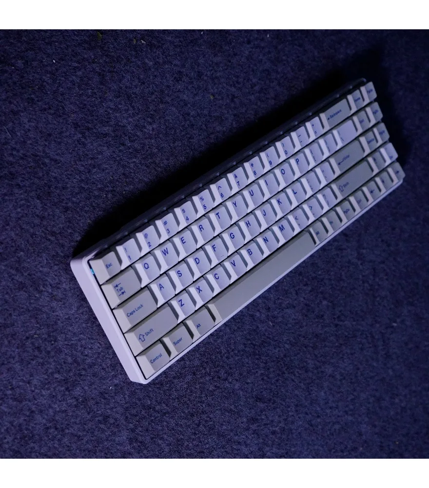 Retro gray and white PBT original factory highly sublimated keycaps mechanical keyboard customized personality full set
Retro gray and white PBT original factory highly sublimated keycaps mechanical keyboard customized personality full set