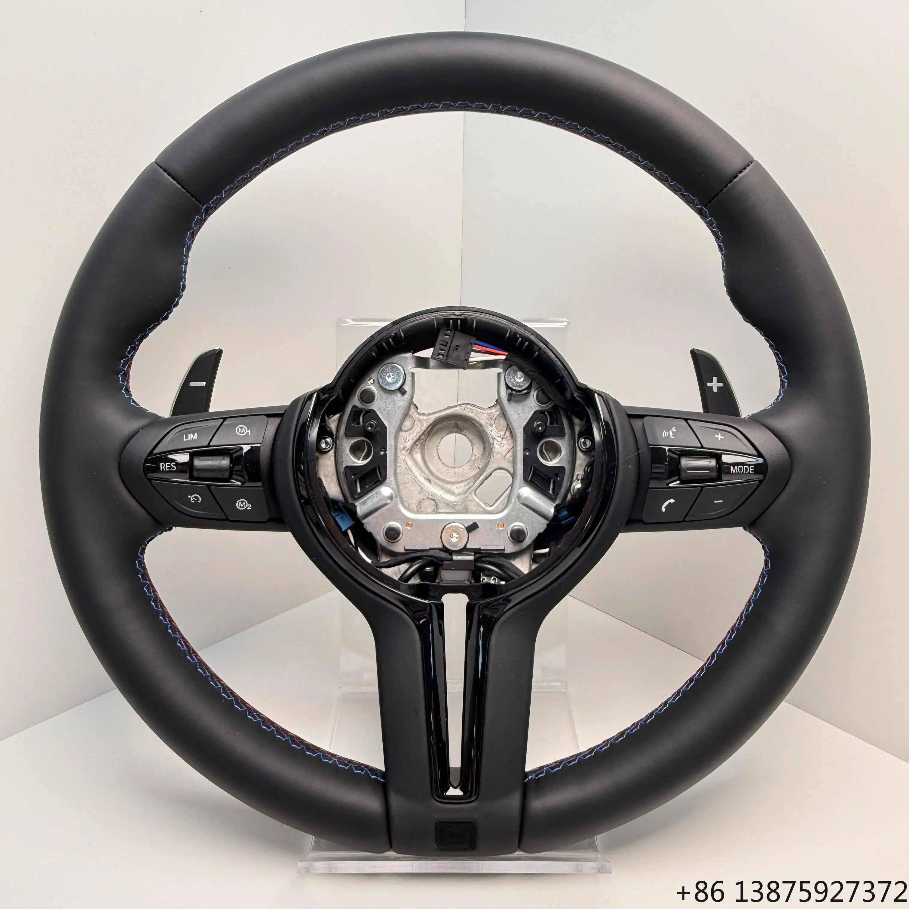 With Piano Black Insert Trim M Sport Steering Wheel for F10 F20 F30 M3 F80 M4 F82 M2 F87 M5 F90 X3 F25 X5 E70 E71 E90 E92
With Piano Black Insert Trim M Sport Steering Wheel for F10 F20 F30 M3 F80 M4 F82 M2 F87 M5 F90 X3 F25 X5 E70 E71 E90 E92