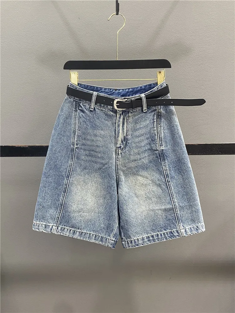 High Waist Straight Leg Jeans Shorts Women's Summer New Style Loose Fit Slimming Wide Leg Pants Casual High Waist Jeans
High Waist Straight Leg Jeans Shorts Women's Summer New Style Loose Fit Slimming Wide Leg Pants Casual High Waist Jeans
