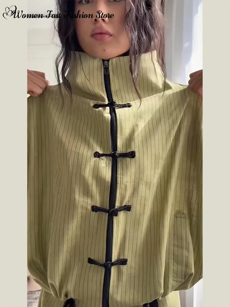 Casual Striped Frog Button Pants Set 2026 New Loose Stand Collar Zipper Half Sleeve T-shirt Wide Leg Trousers Women's Outfits
Casual Striped Frog Button Pants Set 2026 New Loose Stand Collar Zipper Half Sleeve T-shirt Wide Leg Trousers Women's Outfits