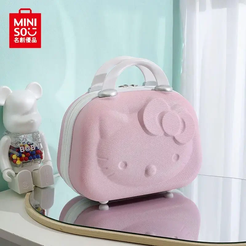 MINISO Sanrios Anime Hello Kitty Cartoon Cute Mini Suitcase 14 Inch Makeup Case Kawaii Travel Small Suitcase Boarding Luggage
MINISO Sanrios Anime Hello Kitty Cartoon Cute Mini Suitcase 14 Inch Makeup Case Kawaii Travel Small Suitcase Boarding Luggage