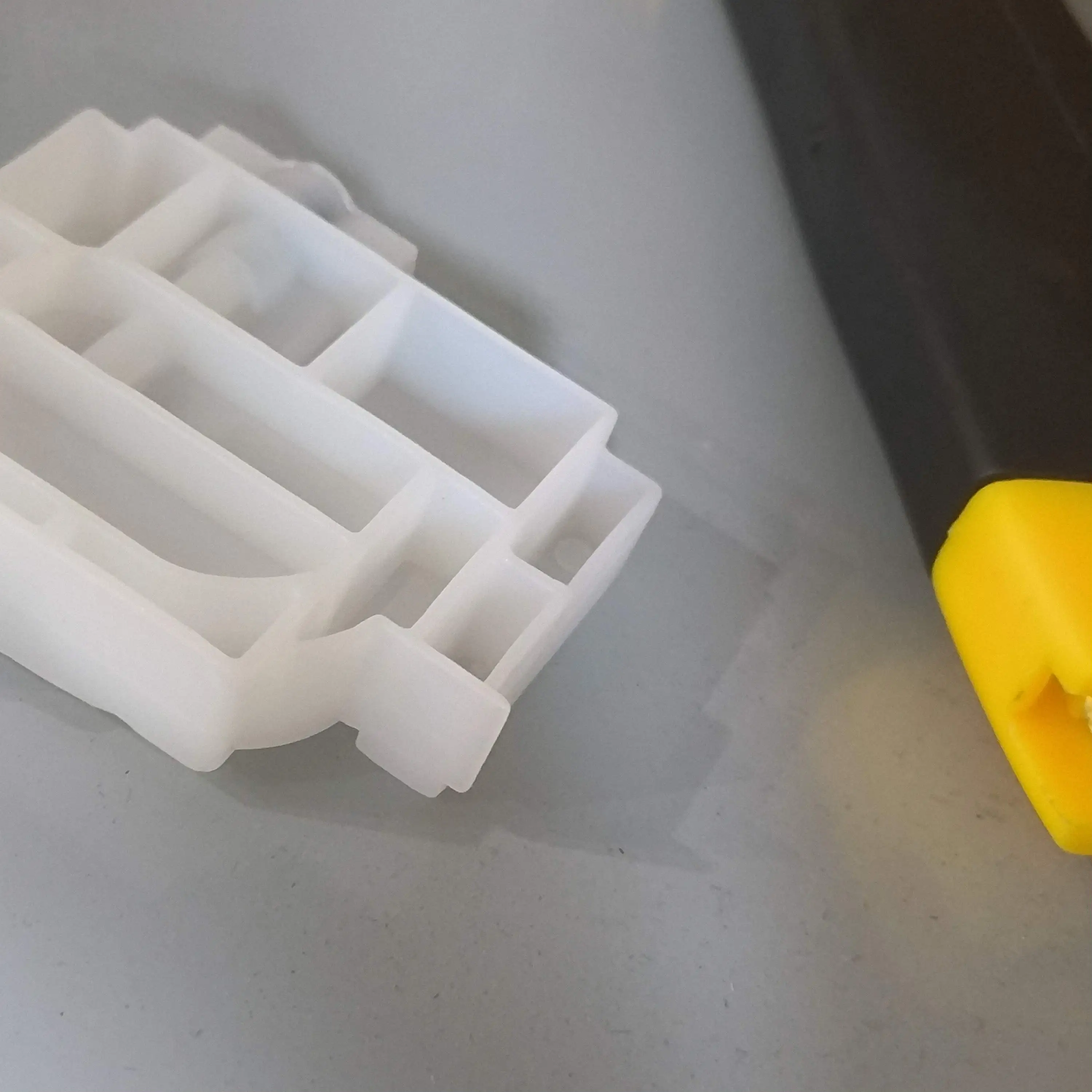 1758383 1758384 Ink Damper Adapter ASSY for EPSON L1110 L3100 L3101 L3110 L3150 L3151 L3160 L5190
1758383 1758384 Ink Damper Adapter ASSY for EPSON L1110 L3100 L3101 L3110 L3150 L3151 L3160 L5190