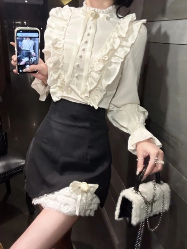 Spring New Sweet Gentle Personality Knot Waist Cinching Top High Waist Half Body Skirt Two Piece Set Women's Fashion
Spring New Sweet Gentle Personality Knot Waist Cinching Top High Waist Half Body Skirt Two Piece Set Women's Fashion