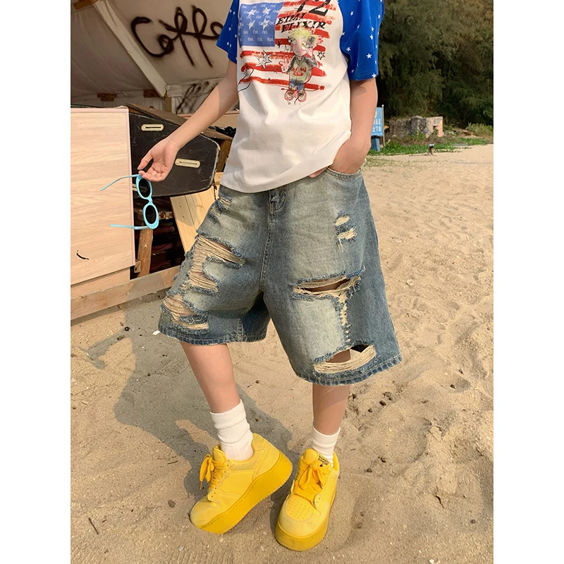 ZHIZOU Summer Vintage Blue Ripped Short Jeans Women's Oversized Distressed Jorts Y2k Grunge Baggy Denim Shorts Wide Streetwear
ZHIZOU Summer Vintage Blue Ripped Short Jeans Women's Oversized Distressed Jorts Y2k Grunge Baggy Denim Shorts Wide Streetwear