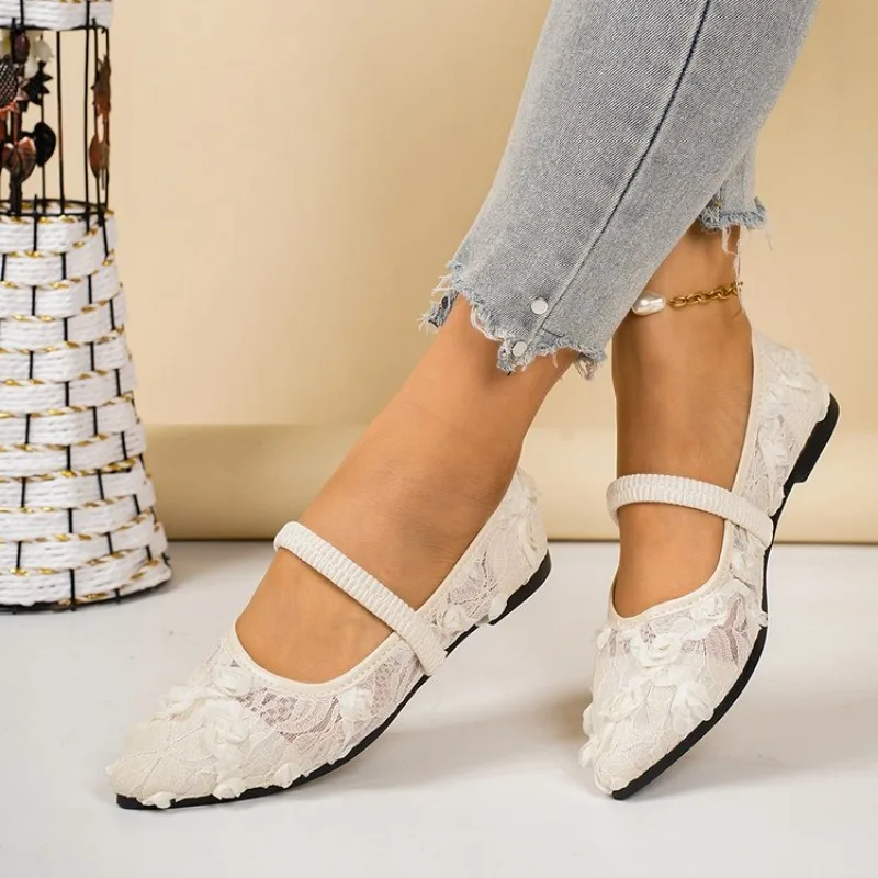 2026 New Spring Lace Women Shoes Pointed Toe Slip On Shoes Comfort Soft Sole Female Elegant Dress Flats Shoes
2026 New Spring Lace Women Shoes Pointed Toe Slip On Shoes Comfort Soft Sole Female Elegant Dress Flats Shoes