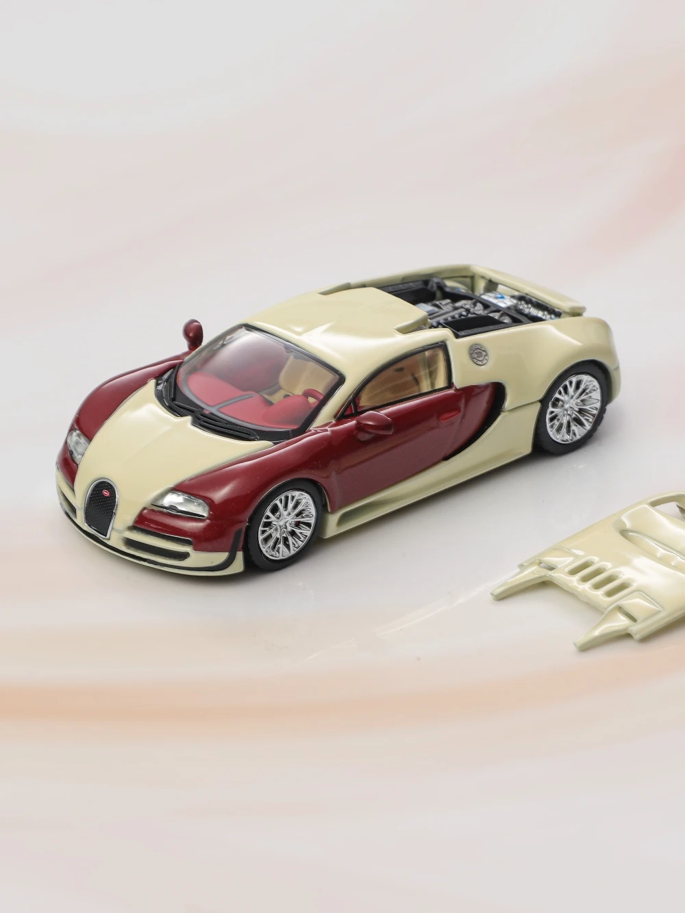 【Pre-order】Mortal 1:64 Veyron Diecast Model Alloy Car Model for Collection Display Gift Appreciate
【Pre-order】Mortal 1:64 Veyron Diecast Model Alloy Car Model for Collection Display Gift Appreciate