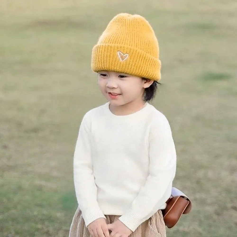 New Warm Scarf Hat Set Love Heart Embroidery Windproof Neck Warmer Coldproof Ear Protection Hat Outdoor Sports
New Warm Scarf Hat Set Love Heart Embroidery Windproof Neck Warmer Coldproof Ear Protection Hat Outdoor Sports