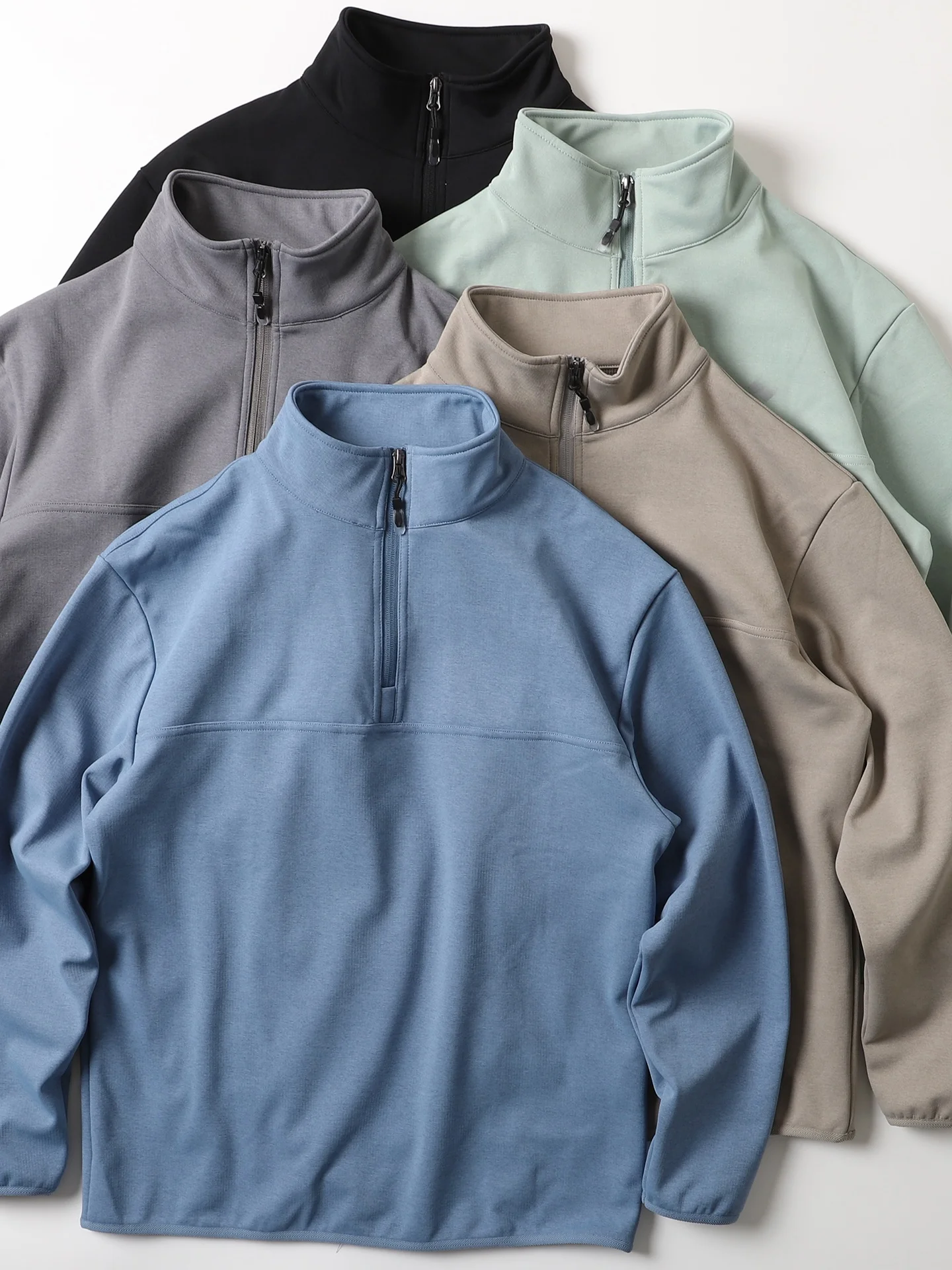 Теплая термо-куртка с постоянной температурой, на молнии, с воротником-стойкой, мужская, на флисовой подкладке, приталенного кроя, с длинными рукавами
Теплая термо-куртка с постоянной температурой, на молнии, с воротником-стойкой, мужская, на флисовой подкладке, приталенного кроя, с длинными рукавами