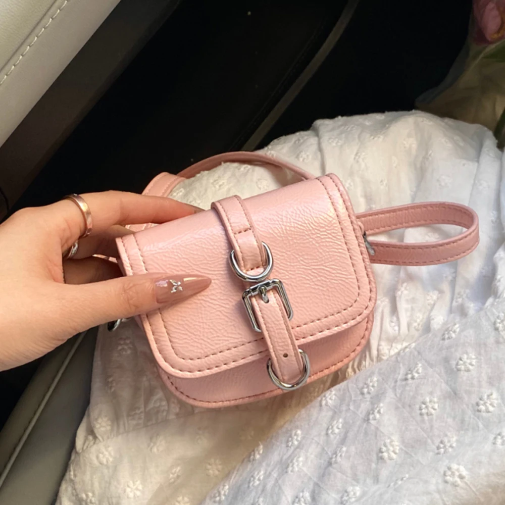 Women Summer Cute Mini Crossbody Bag Solid Pu Flap Shoulder Pack Versatile Girls Casual Outfit Messenger Packs Lipstic Clutch
Women Summer Cute Mini Crossbody Bag Solid Pu Flap Shoulder Pack Versatile Girls Casual Outfit Messenger Packs Lipstic Clutch