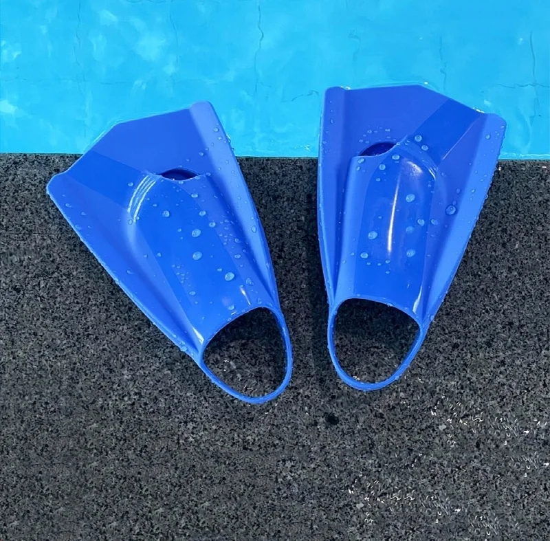 Популярные новые короткие регулируемые силиконовые ласты для взрослых: прочные и универсальные ласты для дайвинга и тренировок по подводному плаванию
Популярные новые короткие регулируемые силиконовые ласты для взрослых: прочные и универсальные ласты для дайвинга и тренировок по подводному плаванию