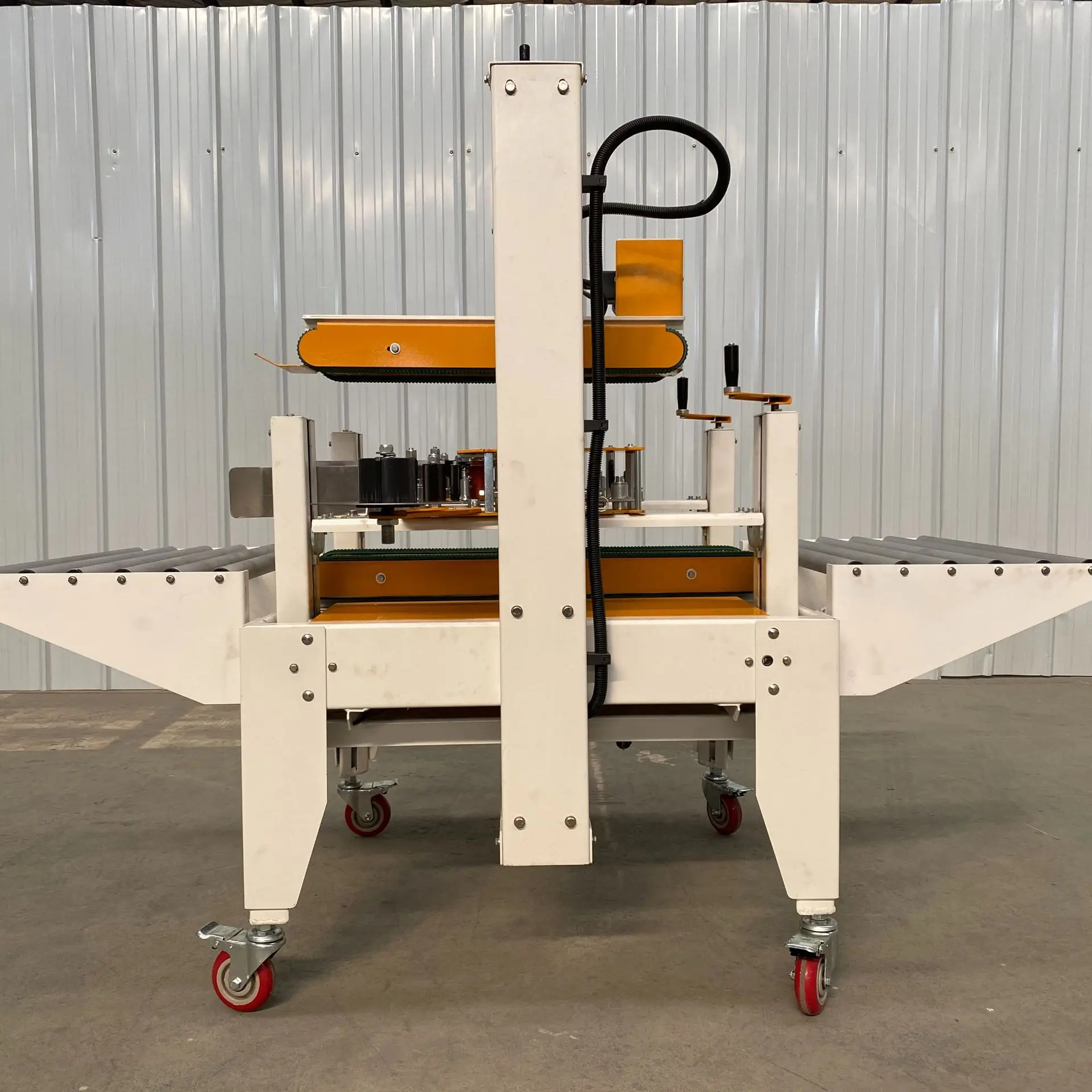 Automatic sealing and packaging machine, juice beverage sealing machine, tape baler, up and down drive, side sealing
Automatic sealing and packaging machine, juice beverage sealing machine, tape baler, up and down drive, side sealing