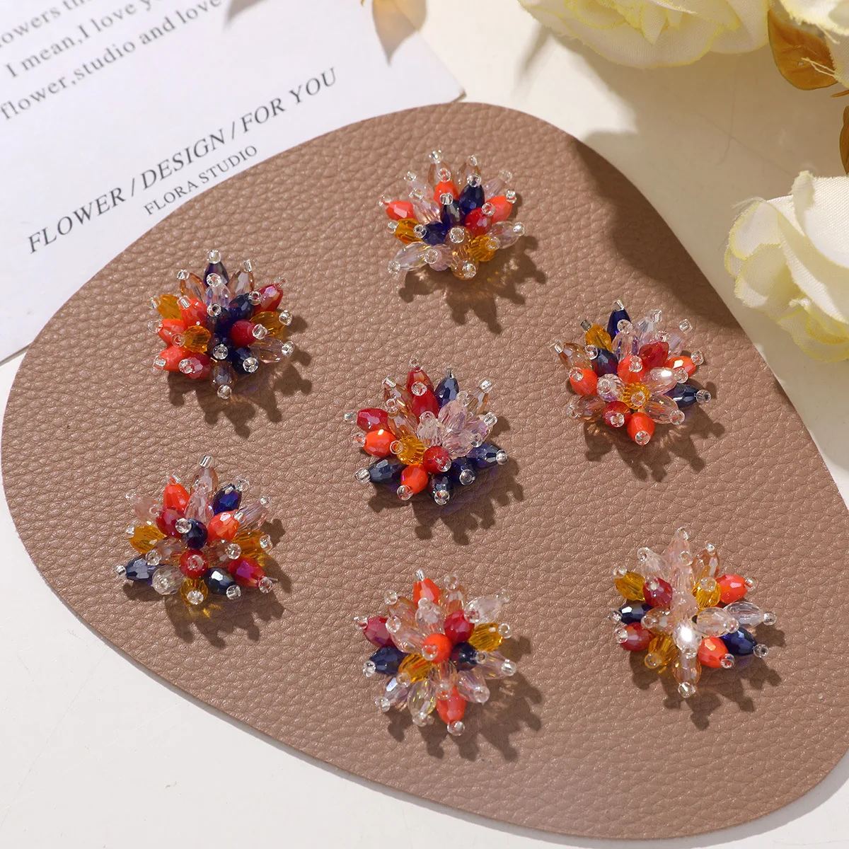 5pcs Colored crystal bead flower patch,DIY hats,bags,shoes,decorations patch for clothing
5pcs Colored crystal bead flower patch,DIY hats,bags,shoes,decorations patch for clothing
