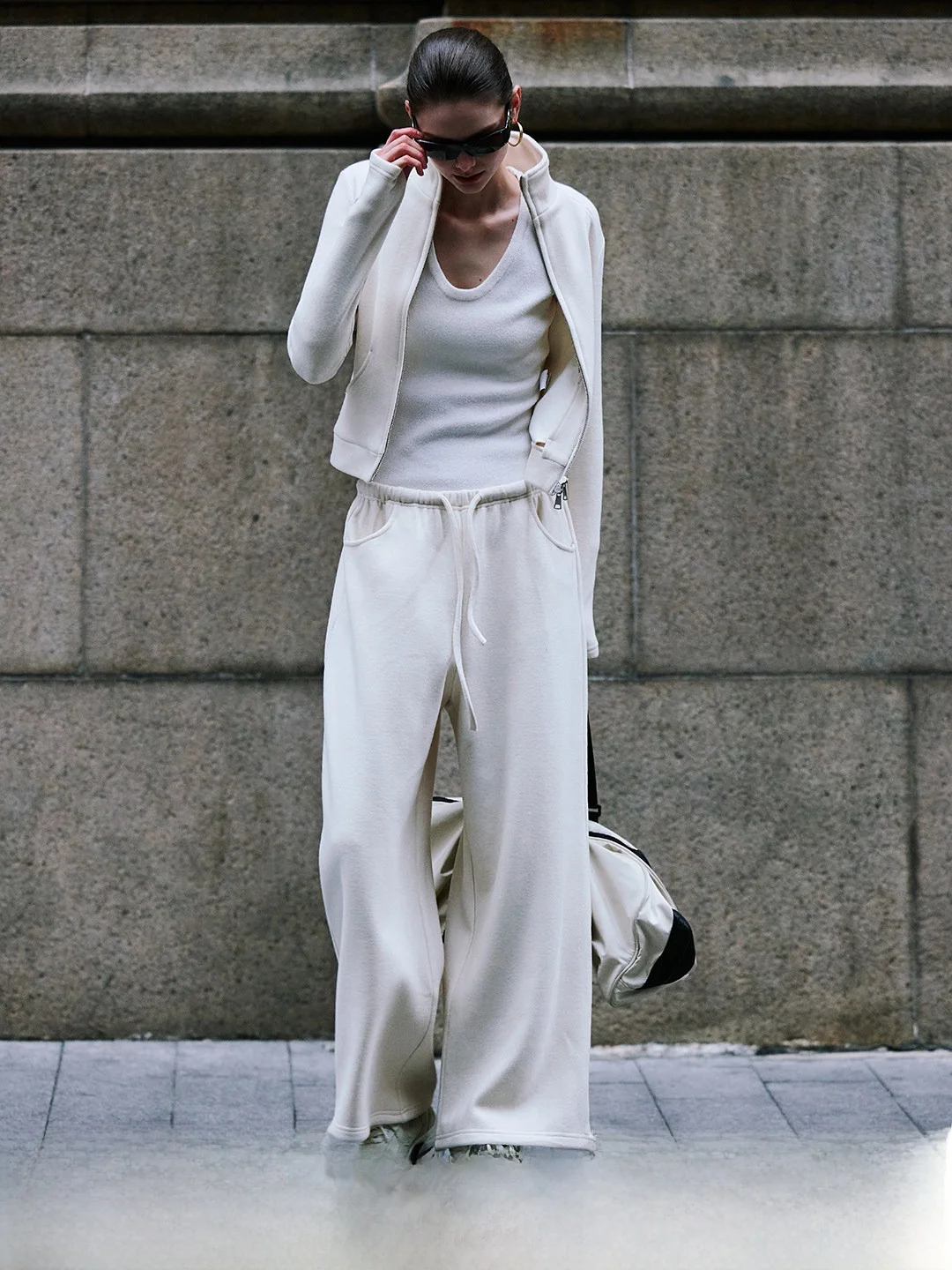 Luna7xi Casual Loose Fit Hoodie Jacket High Waist Wide Leg Pants Set Women's Two Piece Set Stand Collar Zipper Long Sleeve Th...
Luna7xi Casual Loose Fit Hoodie Jacket High Waist Wide Leg Pants Set Women's Two Piece Set Stand Collar Zipper Long Sleeve Th...