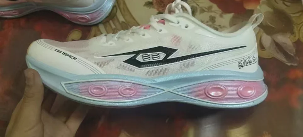 Men's Running Shoes Men's Leather Casual Shoes High Quality Designer Work Shoes Stylish Business Oxford Shoes
Men's Running Shoes Men's Leather Casual Shoes High Quality Designer Work Shoes Stylish Business Oxford Shoes