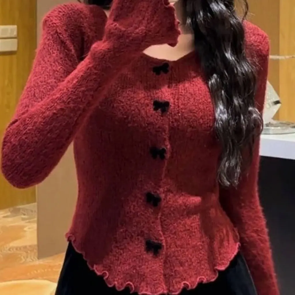 Женский облегающий свитер с длинными рукавами и бантом, дизайн с деревянными ушками, весна-осень, новая базовая куртка
Женский облегающий свитер с длинными рукавами и бантом, дизайн с деревянными ушками, весна-осень, новая базовая куртка