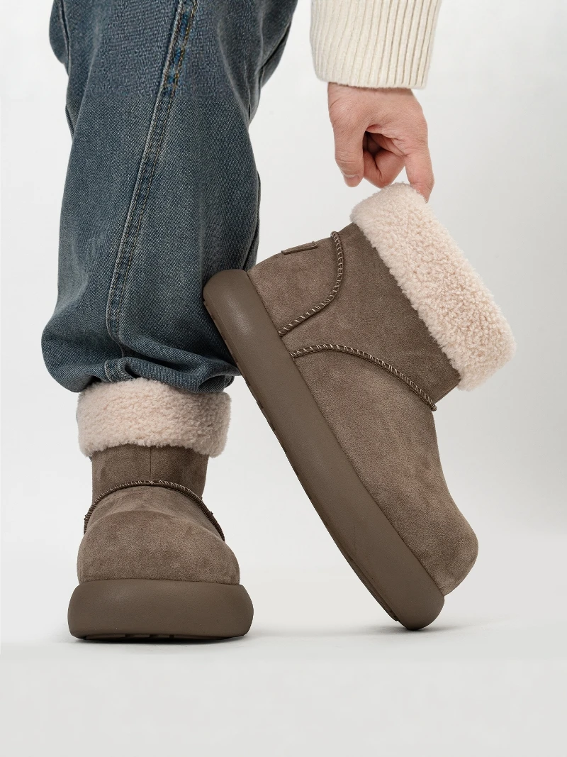 Men's Winter Snow Boots 2025 New Fashion Fleece Lined Casual Bread Boot Warm Cotton Shoes Versatile Cold Proof Low Top Boots
Men's Winter Snow Boots 2025 New Fashion Fleece Lined Casual Bread Boot Warm Cotton Shoes Versatile Cold Proof Low Top Boots