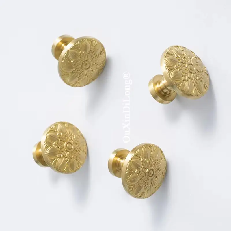 Elegant 4PCS Solid Brass French Flower Design Furniture Handles Drawer Knobs Cupboard Wardrobe Closet TV Wine Cabinet Pull Knobs
Elegant 4PCS Solid Brass French Flower Design Furniture Handles Drawer Knobs Cupboard Wardrobe Closet TV Wine Cabinet Pull Knobs