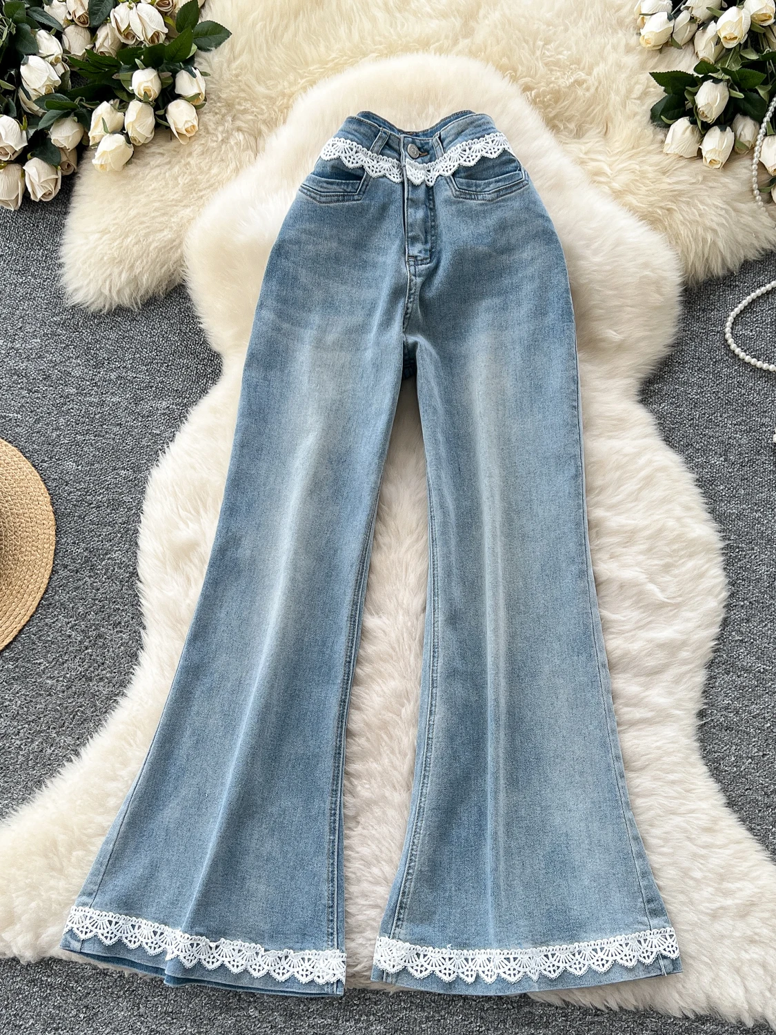 Korean Sle Lace Trimmed High Waist Slim Fit Jeans Women's Summer New Small Size Wide Leg Pants Versatile Long Trousers
Korean Sle Lace Trimmed High Waist Slim Fit Jeans Women's Summer New Small Size Wide Leg Pants Versatile Long Trousers