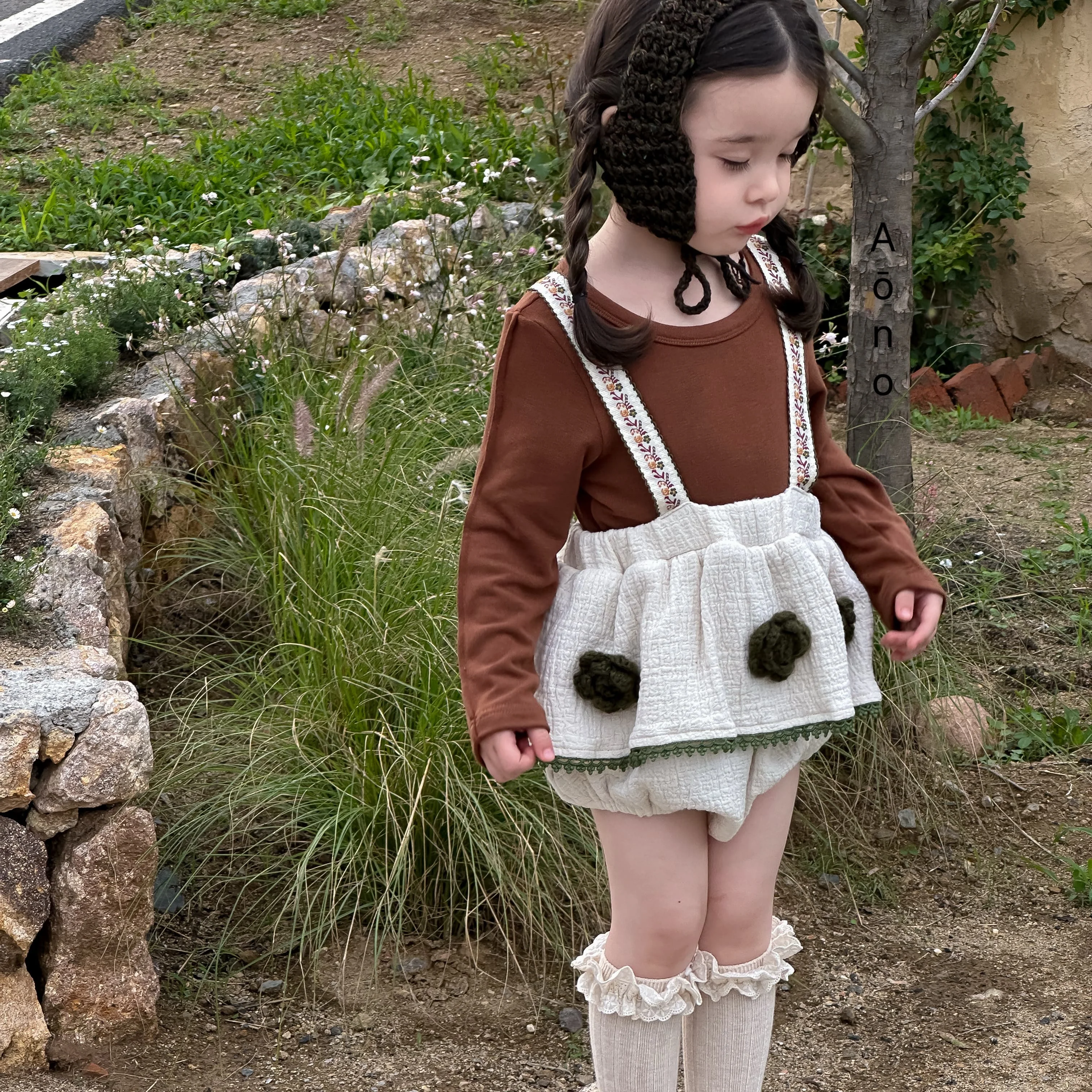 SeasonSea 3D Flower Suspender Shorts Baby Girl Vintage Floral Strap Bloomers Cotton Muslin Romper Toddler Jumpsuit Clothes
SeasonSea 3D Flower Suspender Shorts Baby Girl Vintage Floral Strap Bloomers Cotton Muslin Romper Toddler Jumpsuit Clothes