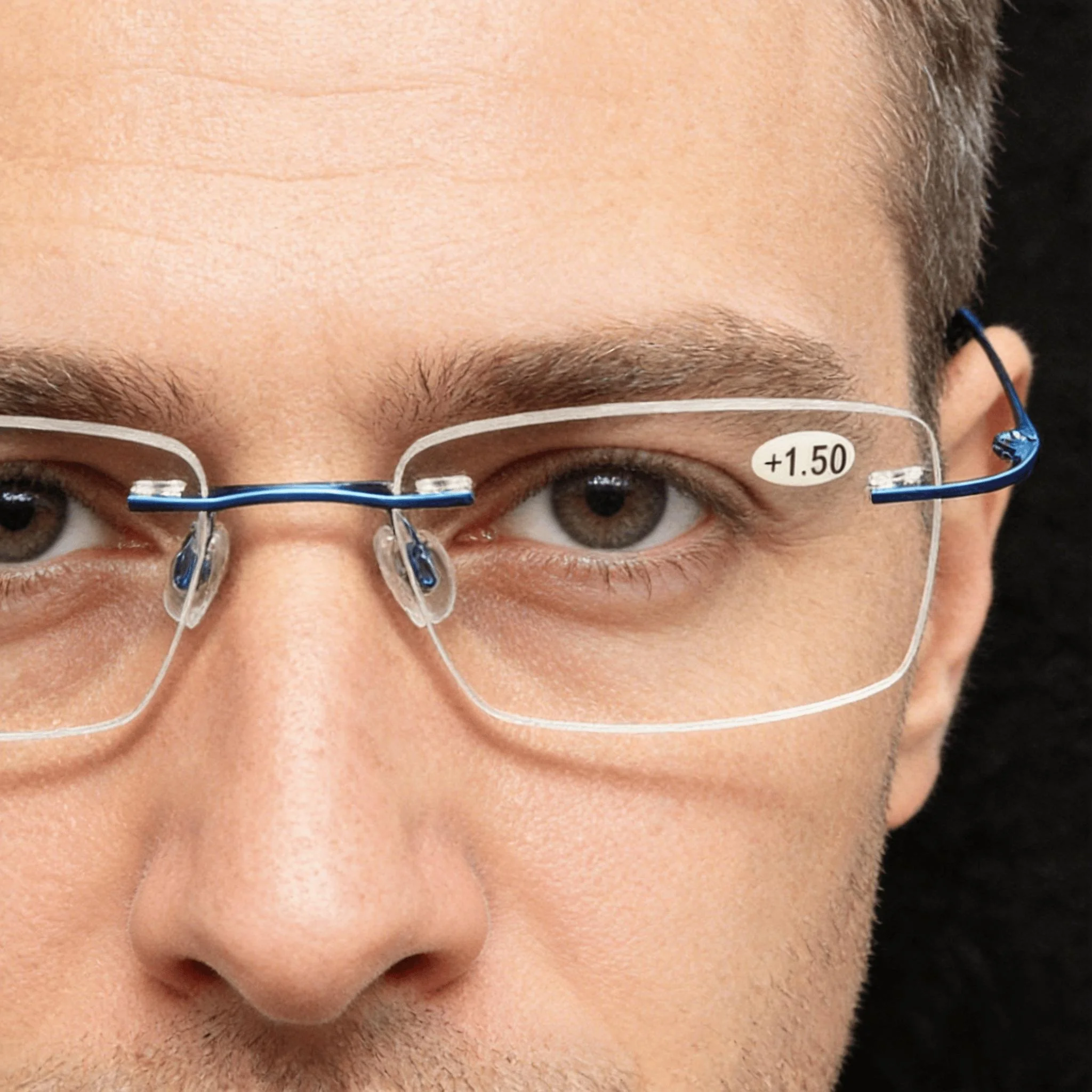 Rimless Reading Glasses Women Titanium Alloy Blue Frame Rectangle Lens Anti Slip Nose Pads Reading GlassesMen
Rimless Reading Glasses Women Titanium Alloy Blue Frame Rectangle Lens Anti Slip Nose Pads Reading GlassesMen