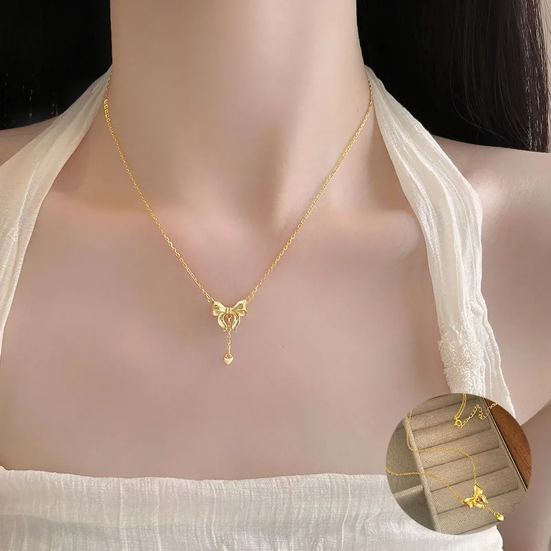 100% 925 Sterling Silver Bowknot Necklace for Women Girl Cute Smooth Love Heart Tassel Design Jewelry Birthday Gift Dropshipping
100% 925 Sterling Silver Bowknot Necklace for Women Girl Cute Smooth Love Heart Tassel Design Jewelry Birthday Gift Dropshipping