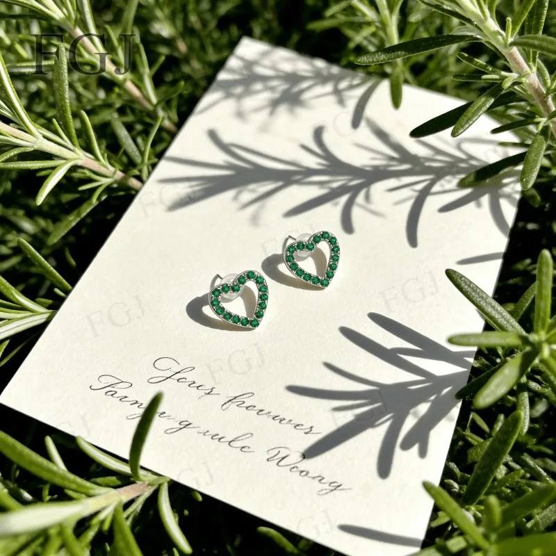 Colorful Heart-Shaped Moissanite/Ruby/Sapphire/Columbia Earring 925 Sterling Silver VVS1 Fine Birthday Jewelry Gifts For Women
Colorful Heart-Shaped Moissanite/Ruby/Sapphire/Columbia Earring 925 Sterling Silver VVS1 Fine Birthday Jewelry Gifts For Women