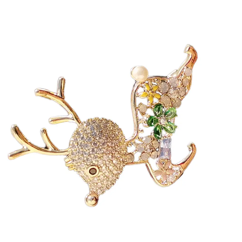 Christmas Elk Brooch Decorative Pins for Clothing Accessories Unique Fashion Boutonniere Holiday Gifts Women Brooches
Christmas Elk Brooch Decorative Pins for Clothing Accessories Unique Fashion Boutonniere Holiday Gifts Women Brooches