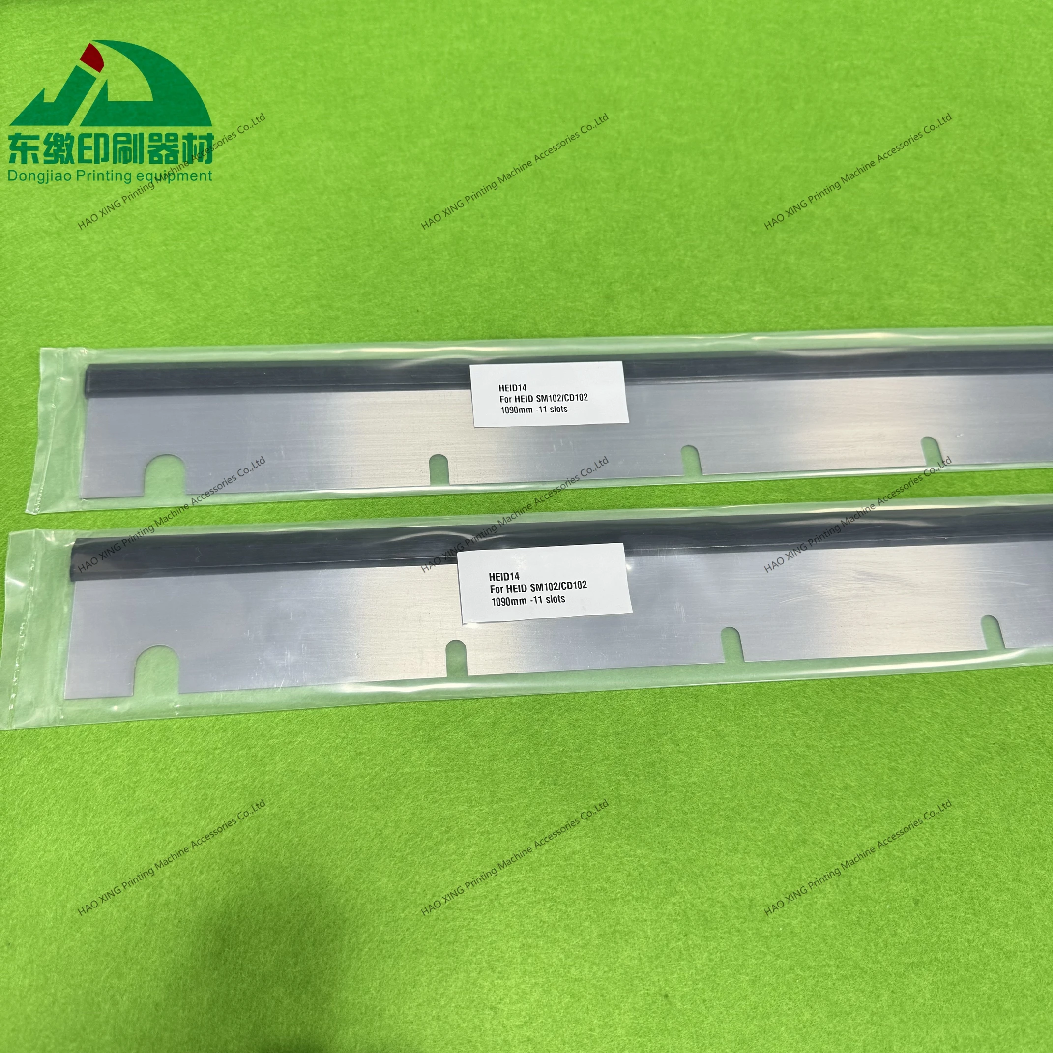 Offset Printing Machinery Parts Squeegee 1090mm 11 Holes for Heidelberg Printing Accessories Wash up Blade With High Quality
Offset Printing Machinery Parts Squeegee 1090mm 11 Holes for Heidelberg Printing Accessories Wash up Blade With High Quality