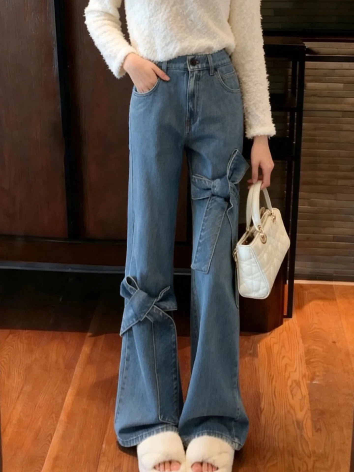 Chic Casual Loose Women's Denim Pants with Bow Tie Design American Style High Waist Wide Leg Jeans Versatile All Season Wear
Chic Casual Loose Women's Denim Pants with Bow Tie Design American Style High Waist Wide Leg Jeans Versatile All Season Wear