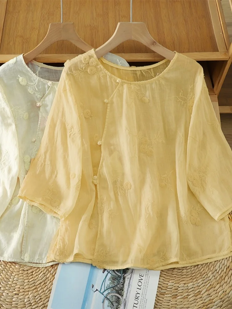 New Chinese Style Embroidered Flax Shirt Women Summer Thin round Neck Overhead Yellow Top Cool Feeling Regular Sleeve Length
New Chinese Style Embroidered Flax Shirt Women Summer Thin round Neck Overhead Yellow Top Cool Feeling Regular Sleeve Length