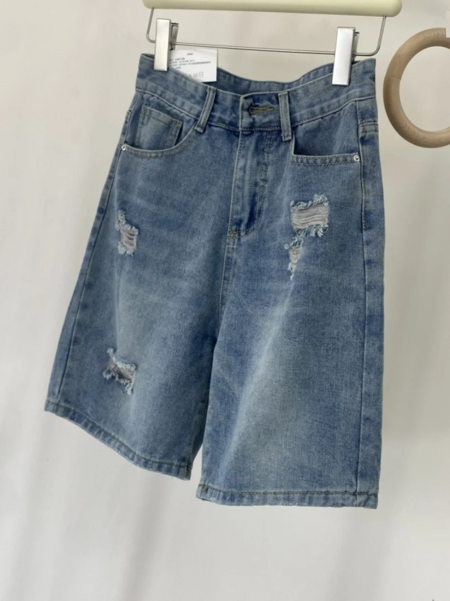 Летние тонкие американские свободные прямые повседневные мужские джинсовые орты длиной пять четвертей с рваными деталями с завышенной водой
Летние тонкие американские свободные прямые повседневные мужские джинсовые орты длиной пять четвертей с рваными деталями с завышенной водой