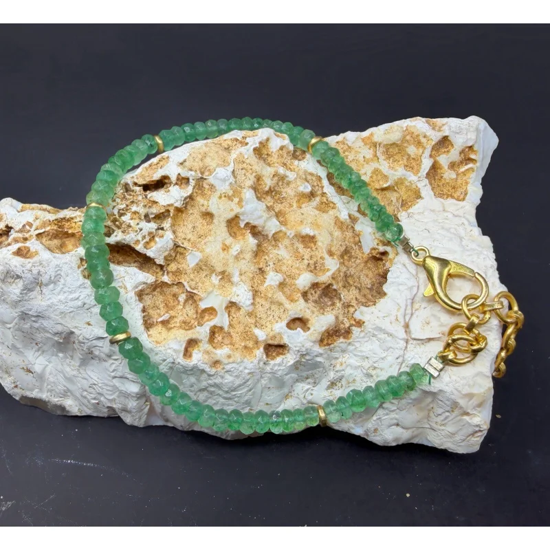 Natural Emerald Bead Bracelet 7” Round Faceted Gold Plated
Natural Emerald Bead Bracelet 7” Round Faceted Gold Plated