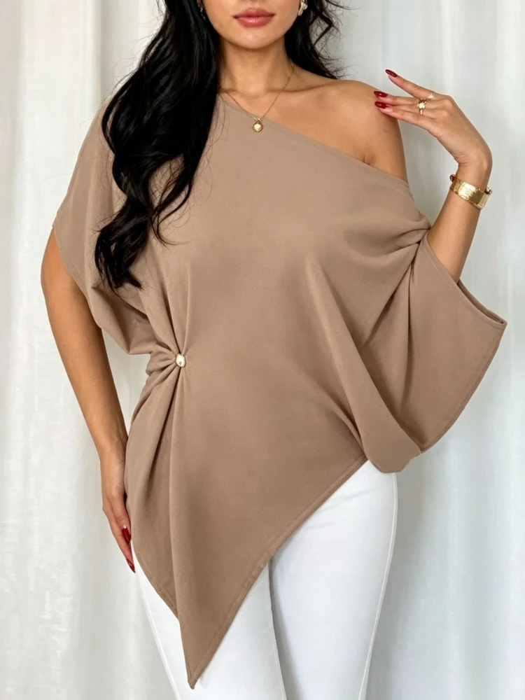 2026 New Women Elegant Top Women's T-Shirts And Polos Y2K One Shoulder Batwing Sleeve Ruched Waist Casual Blouses
2026 New Women Elegant Top Women's T-Shirts And Polos Y2K One Shoulder Batwing Sleeve Ruched Waist Casual Blouses