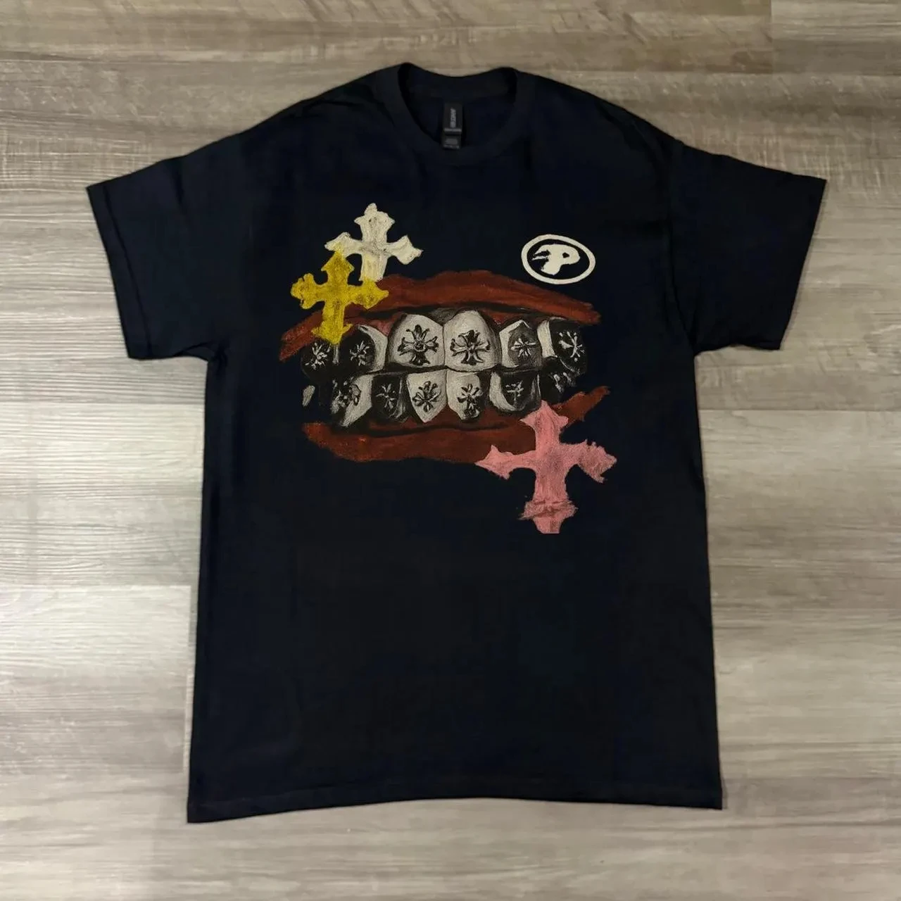 Футболка с принтом в стиле Mouth Art для женщин и мужчин, уличный модный топ, весна/лето, свободная футболка унисекс с короткими рукавами
Футболка с принтом в стиле Mouth Art для женщин и мужчин, уличный модный топ, весна/лето, свободная футболка унисекс с короткими рукавами