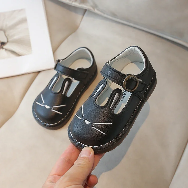 Unisex Children Shoes Cartoon Autumn Round Toe Hook-loop Kid's Leather Shoe Toddler Soild Color Leisure Boys Girls Flat Shoe
Unisex Children Shoes Cartoon Autumn Round Toe Hook-loop Kid's Leather Shoe Toddler Soild Color Leisure Boys Girls Flat Shoe