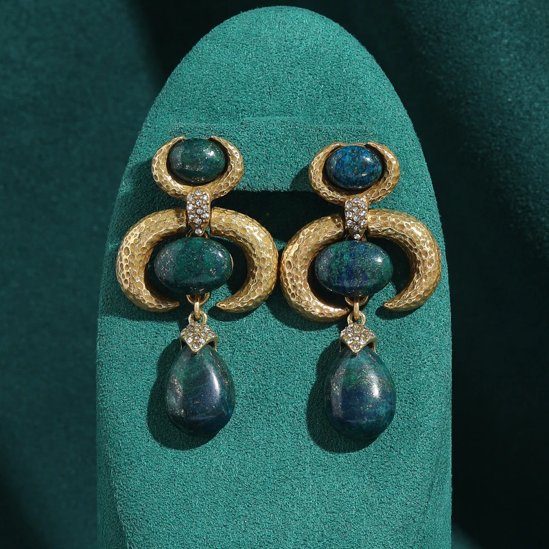Vintage Green Earrings Natural Stone Water Drop Dangle Gold Color Woman Exaggerated Design Antique Gold Plated Brand Jewelry
Vintage Green Earrings Natural Stone Water Drop Dangle Gold Color Woman Exaggerated Design Antique Gold Plated Brand Jewelry