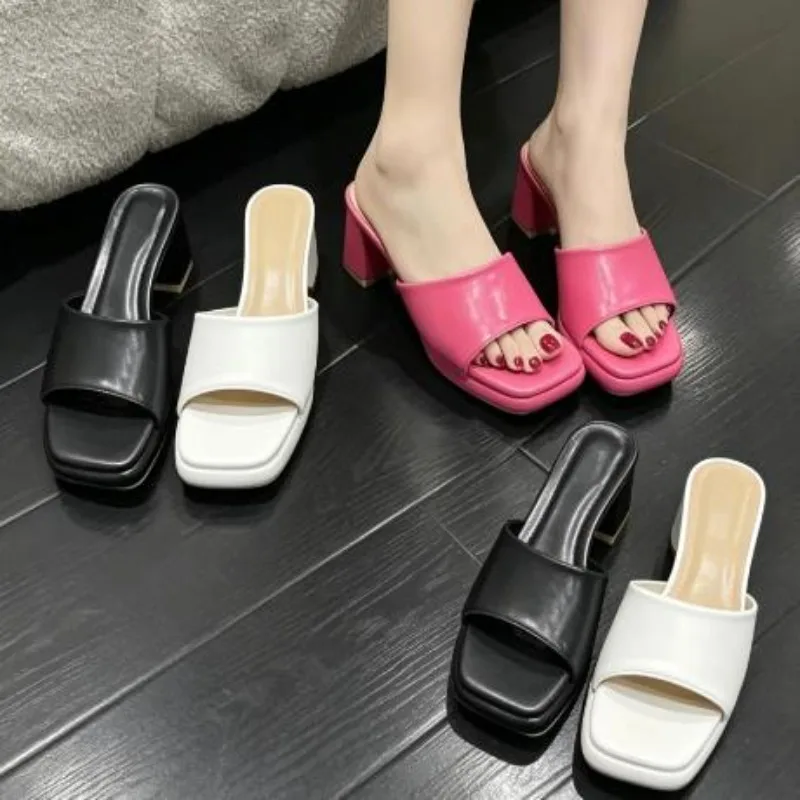 Ladies Shoes 2026 New Summer Solid Peep Toe Slippers Square Heel Fashion Women's High Heels Square Toe Sandals Large Size 45 46
Ladies Shoes 2026 New Summer Solid Peep Toe Slippers Square Heel Fashion Women's High Heels Square Toe Sandals Large Size 45 46