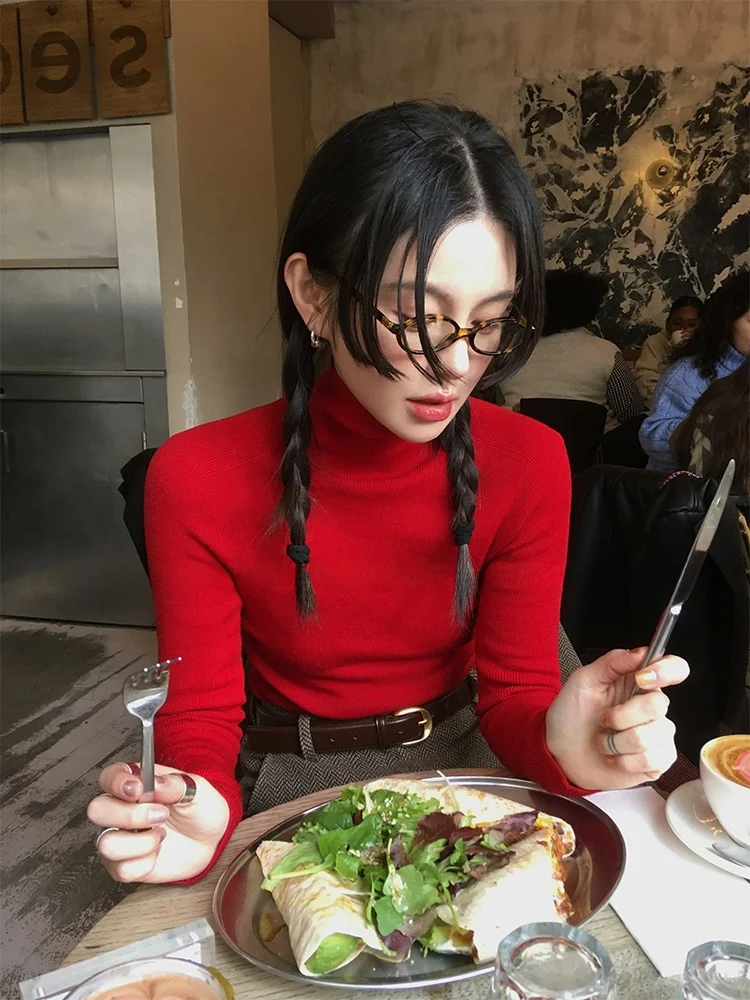 Red High Collar Slimming Knitted Sweater Base Layer Shirt Women's New Style Spring Autumn Outerwear Warm Inner Winter Top
Red High Collar Slimming Knitted Sweater Base Layer Shirt Women's New Style Spring Autumn Outerwear Warm Inner Winter Top