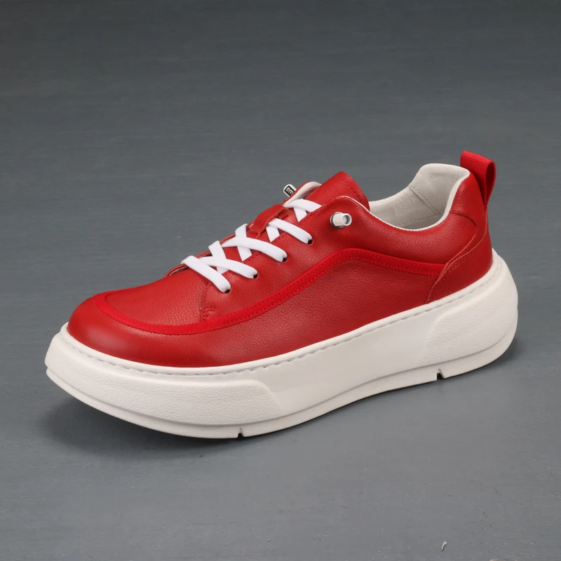 The New Red Cowhide Board Shoes are Fashionable, Personalized, Comfortable, Versatile, Lightweight, and Breathable
The New Red Cowhide Board Shoes are Fashionable, Personalized, Comfortable, Versatile, Lightweight, and Breathable