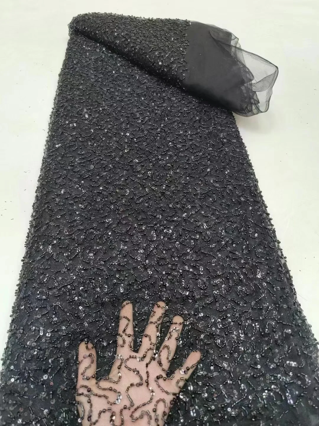 New Nigerian French Tulle Beads Mesh Lace For Women Party Dress 2024 High Quality African Lace Fabric With Beads Sequins 5 Yards
New Nigerian French Tulle Beads Mesh Lace For Women Party Dress 2024 High Quality African Lace Fabric With Beads Sequins 5 Yards