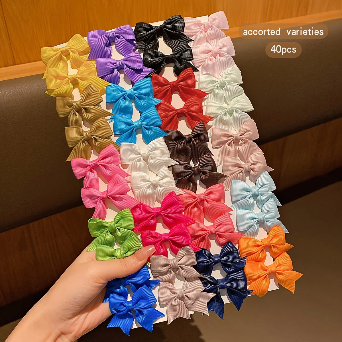 40 шт. корейские заколки для волос с бантиком — разные цвета, атласная отделка, полиэстеровые аксессуары для волос для девочек-подростков, повседневная одежда, все сезоны
40 шт. корейские заколки для волос с бантиком — разные цвета, атласная отделка, полиэстеровые аксессуары для волос для девочек-подростков, повседневная одежда, все сезоны