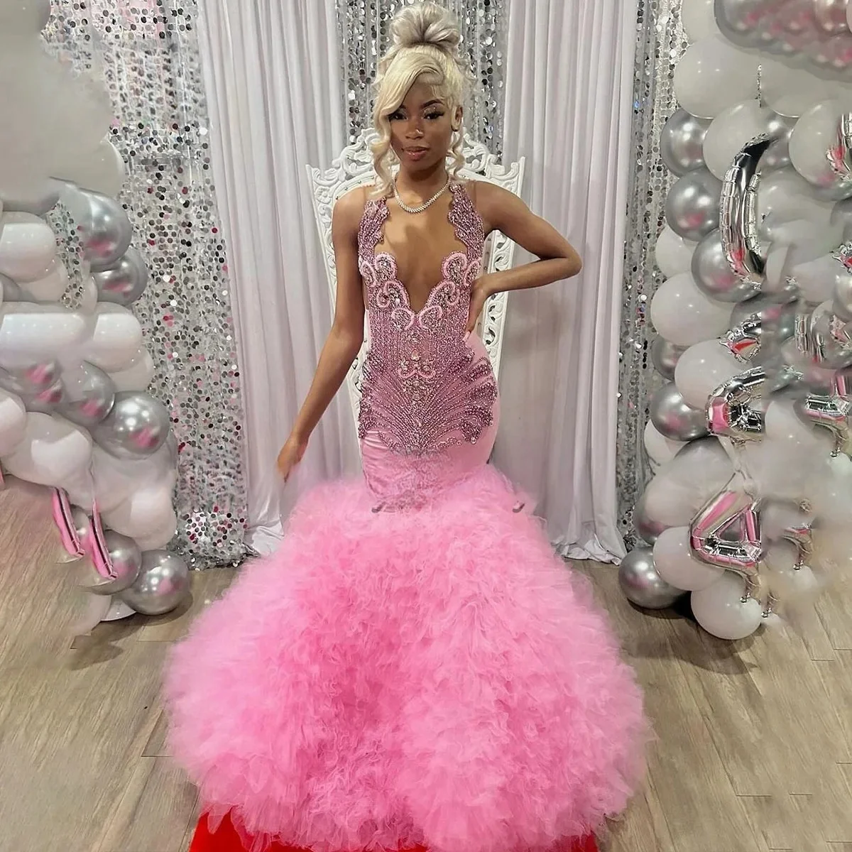 Pink Luxury Long Prom Dress For Black Girls Mermaid Ruffled Crystals Birthday Party Dresses Women Evening Gown Customized
Pink Luxury Long Prom Dress For Black Girls Mermaid Ruffled Crystals Birthday Party Dresses Women Evening Gown Customized