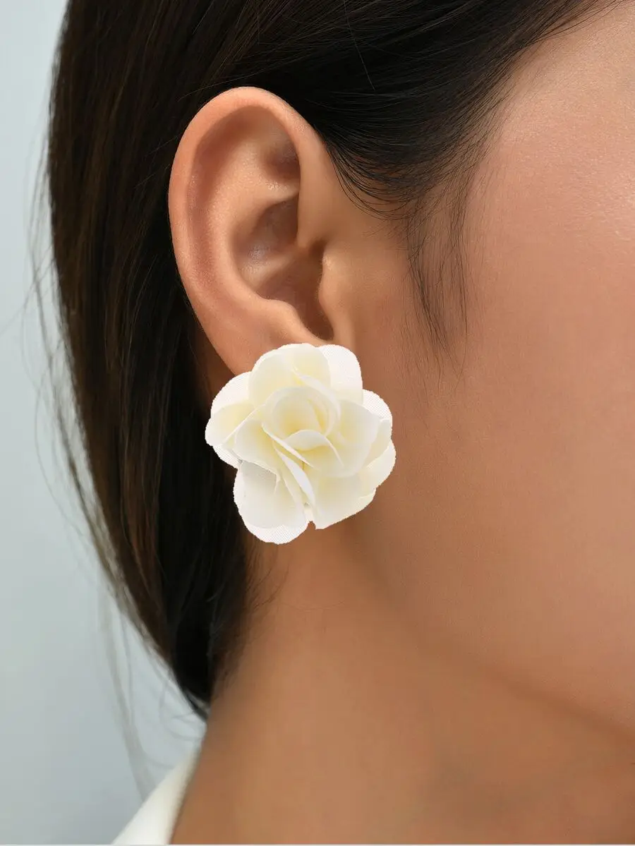 White Flower Stud Earrings For Women Romantic Gift For Valentines Day Mothers Day
White Flower Stud Earrings For Women Romantic Gift For Valentines Day Mothers Day
