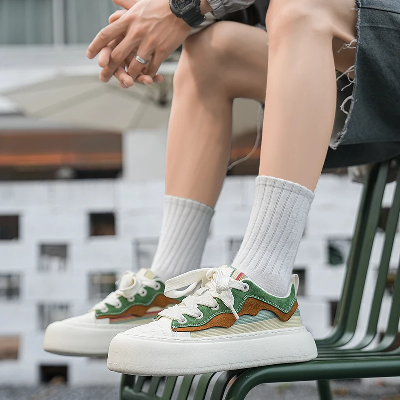 Breathable Comfortable Fashionable Simple Color Blocked Trendy Versatile Casual and Sporty New Men's Thick Soled Board Shoes
Breathable Comfortable Fashionable Simple Color Blocked Trendy Versatile Casual and Sporty New Men's Thick Soled Board Shoes